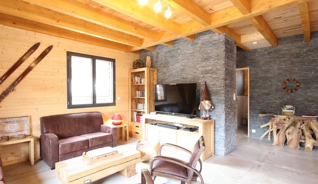 Splendid 5-bedroom chalet with terrace, garage, and wifi in Mont-Dore in Mont-Dore