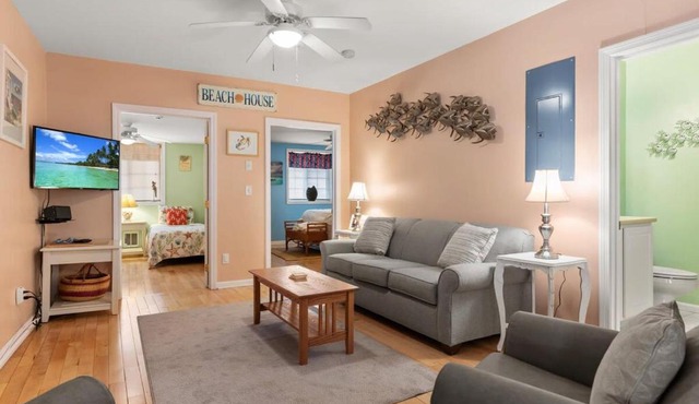 Stay Steps from Beach with Pool AC Parking in Hampton
