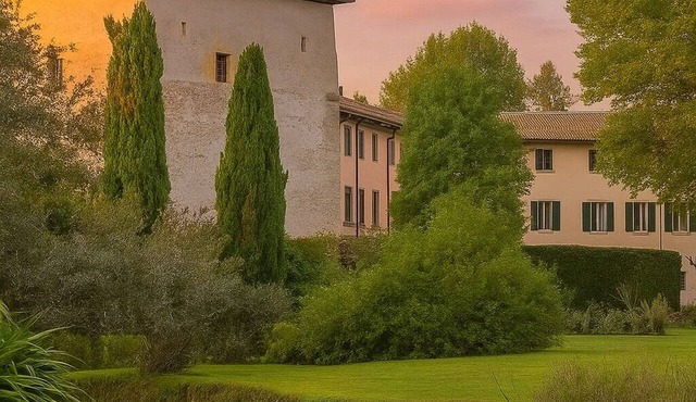 Stunning ancient tower of a Friulian castle: Your Private Noble Retreat in Strassoldo