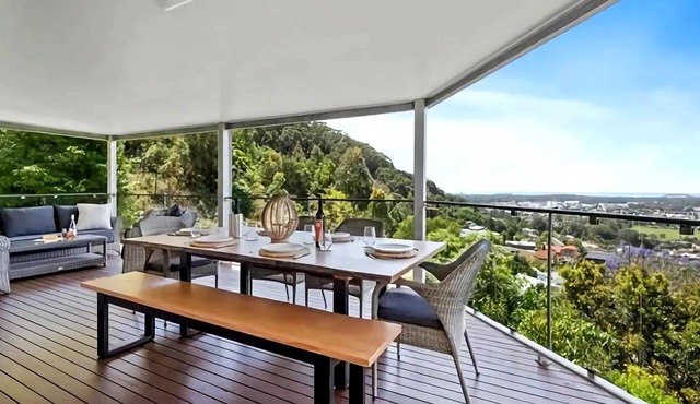 Stunning Views and Relaxing Coastal Getaway in Coffs Harbour
