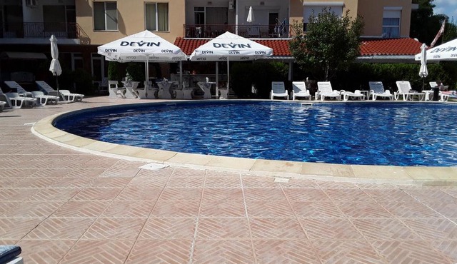 Sunny-day1 day 1 app 2l in Sunny Beach