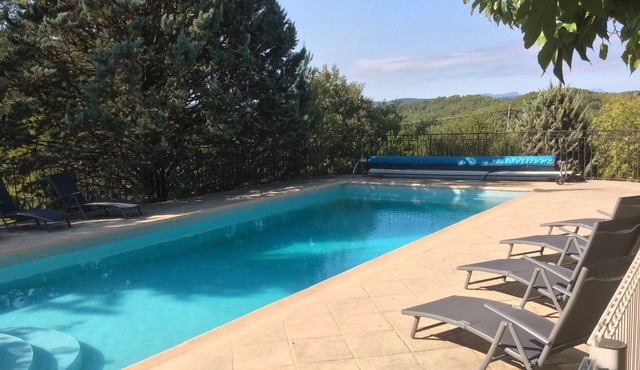 Superb secluded villa with stunning views and heated pool in Saint-Antonin-Du-Var