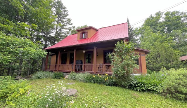 Typical Canadian house - Charm and nature in St-Adolphe in Saint-Adolphe-d'Howard