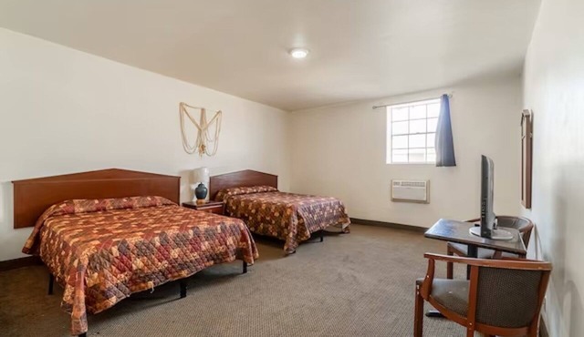 Value Stay close to Downtown Brownsville Attractions - 4 Relaxing Rooms in Cameron County