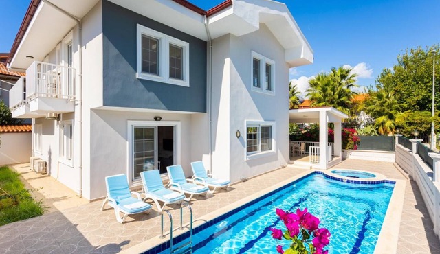 Villa Capital - Five Bedroom Villa, Sleeps 10 in Dalyan