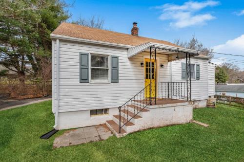White Clay Creek Cottage in Newark