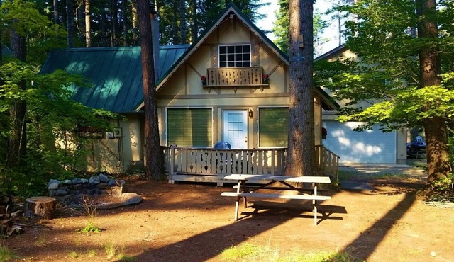 Year Round Access Near Lake Cle Elum, Snowmobile In Winter, And Suncadia in Ronald