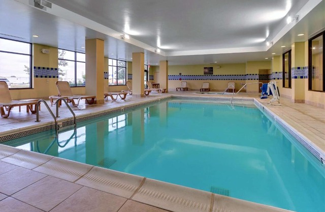 Hampton Inn Suites 