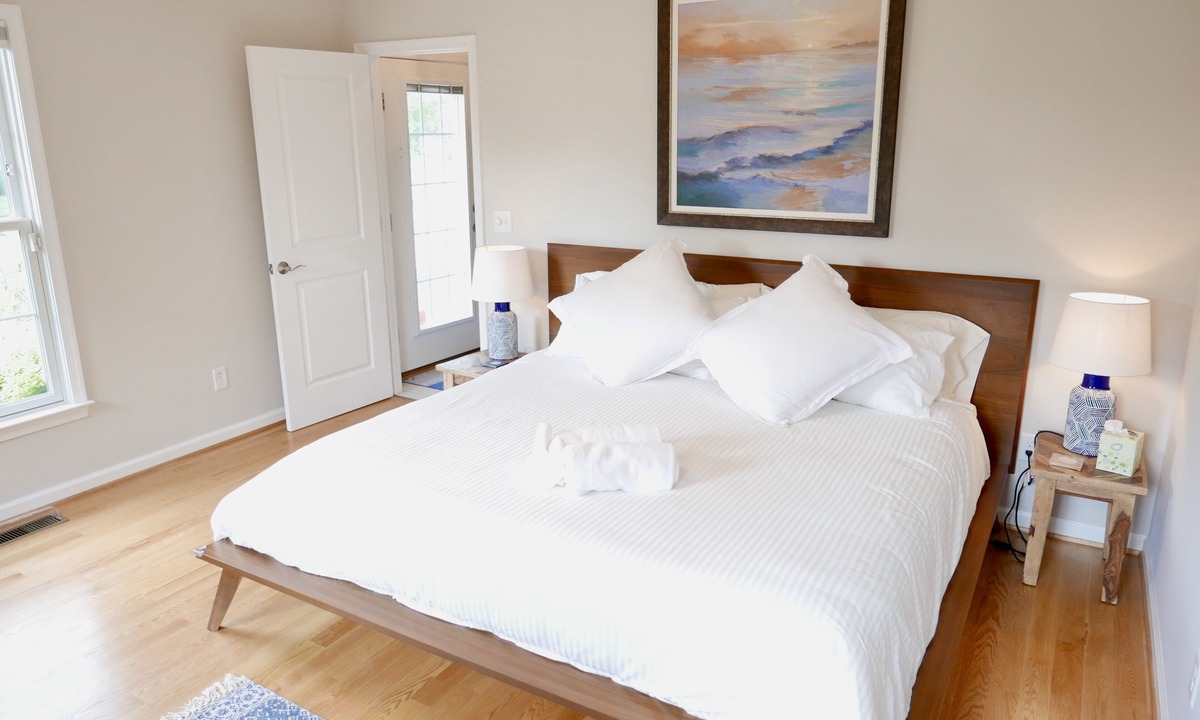 Lewes House | IN LEWES TOWN Family Friendly Beach House, On Bike Trail & Henlopen Park