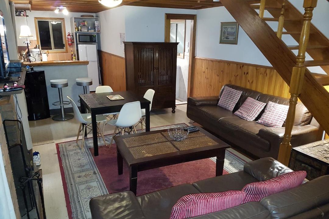 Vacy House | Bundera Lodge