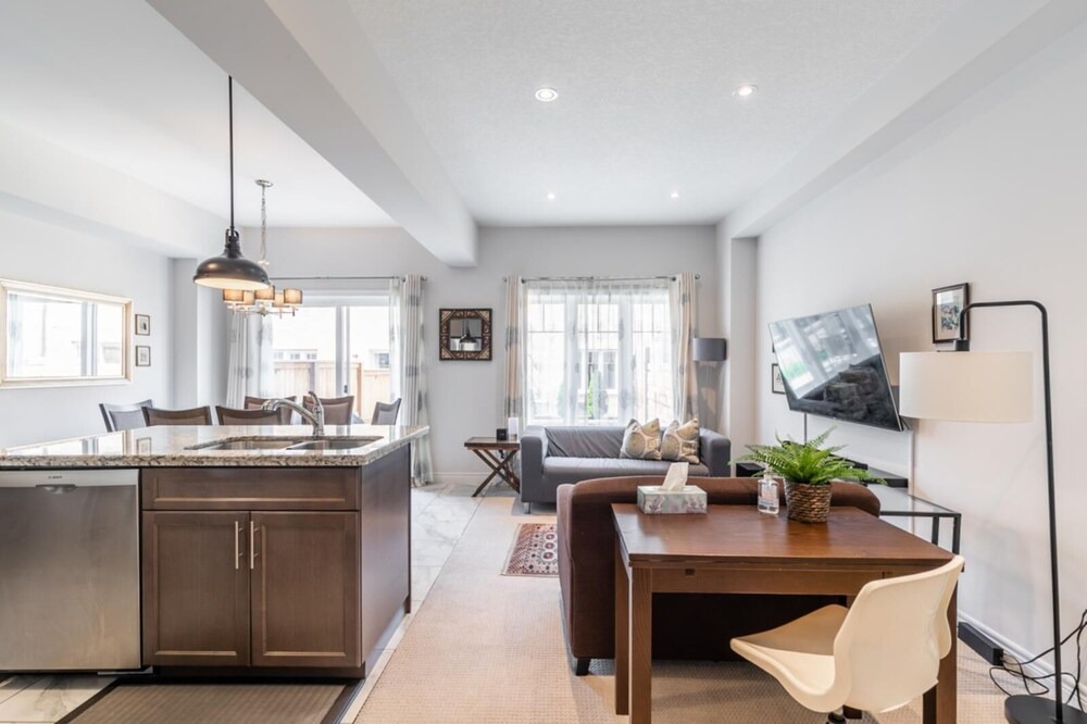 Photo of Bedroom in Stoney Creek