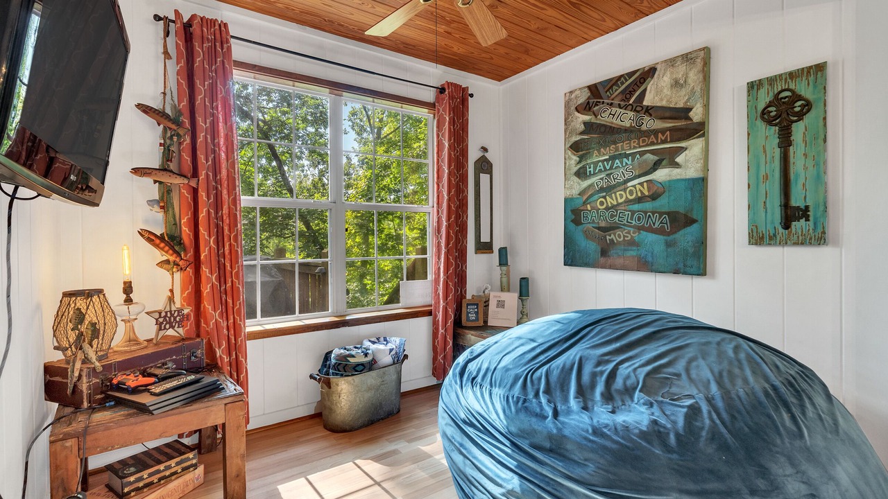 Photo of Bedroom in Eatonton