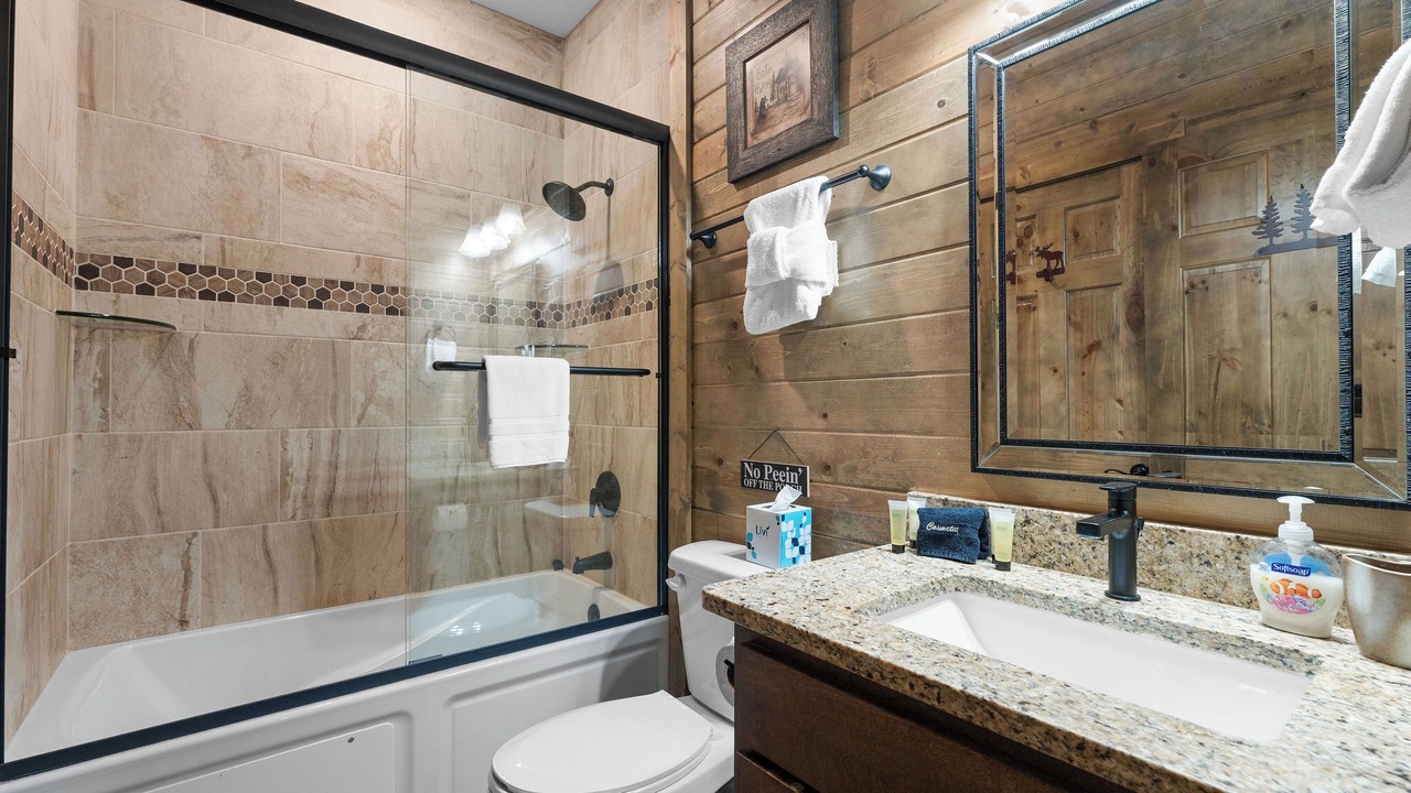 Photo of Bathroom in Ridgedale