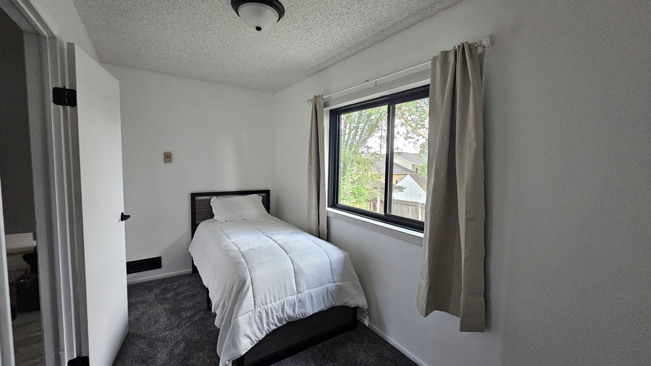 Photo of Bedroom in Laramie