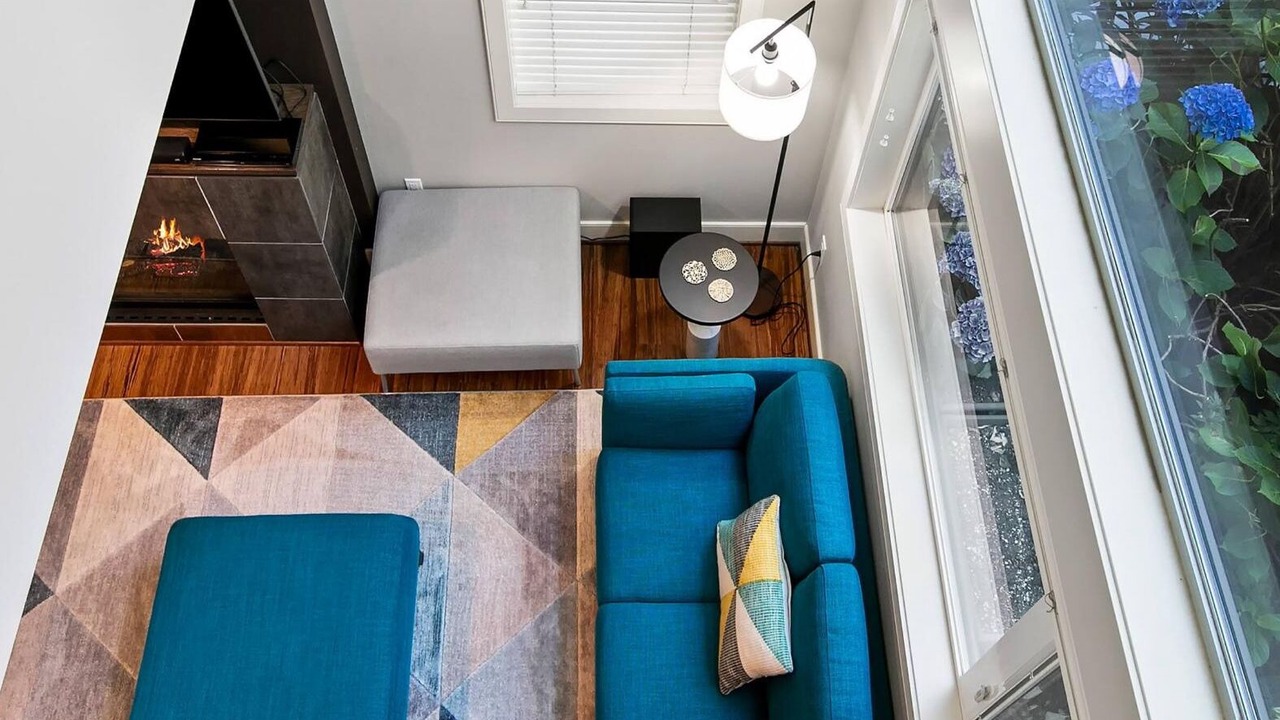 Photo of Livingroom in Lower Queen Anne