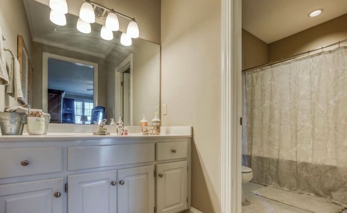 Photo of Bathroom in Eatonton