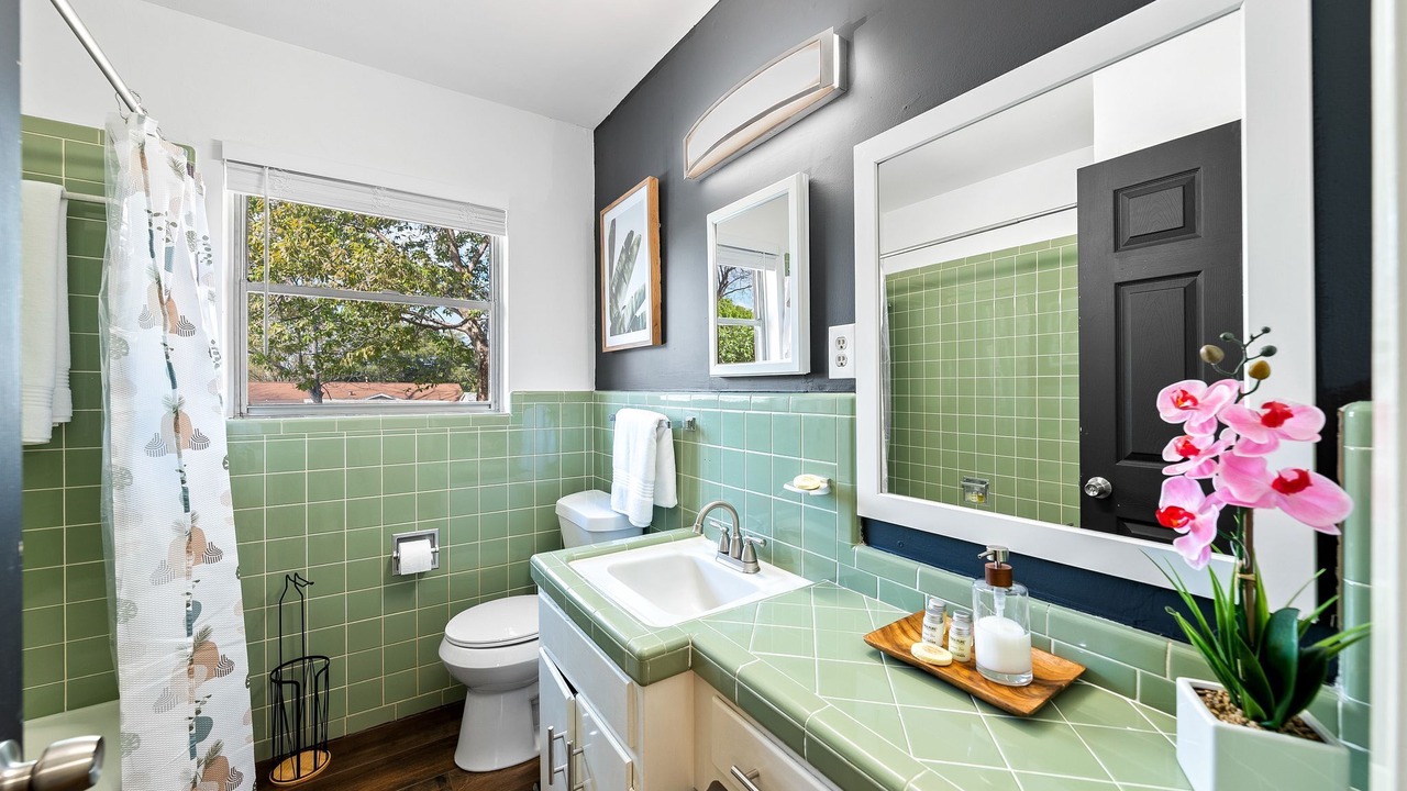 Photo of Bathroom in Shearer Hills - Ridgeview