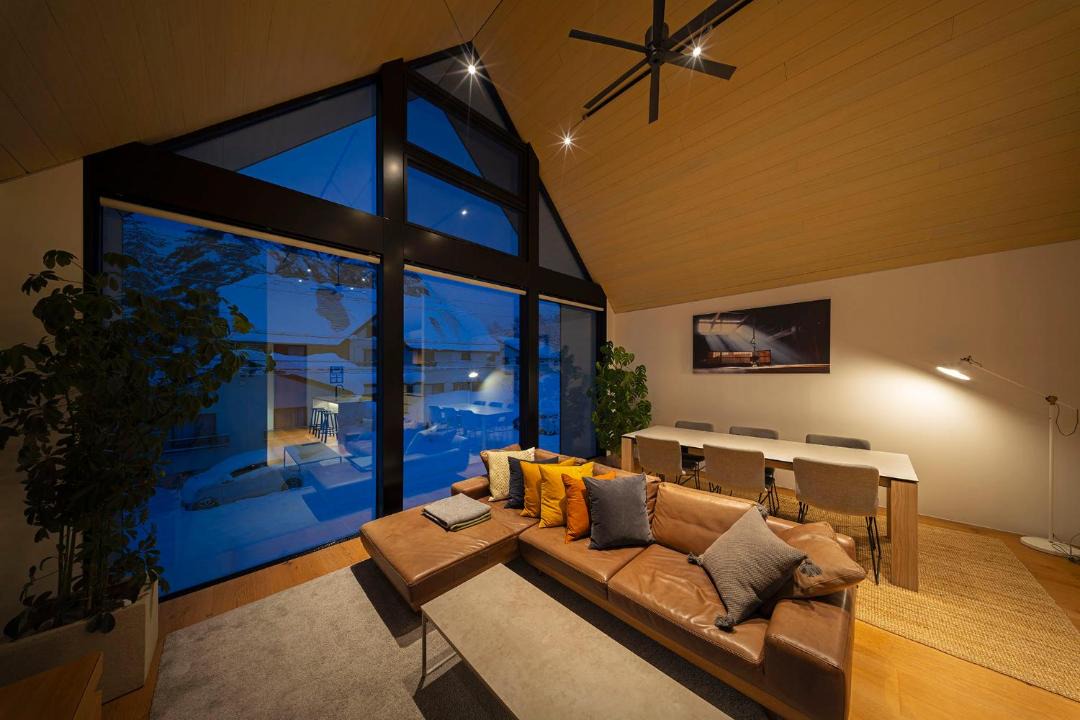 Photo of Livingroom in Echo Land