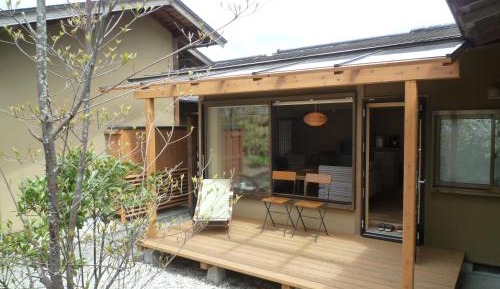 Suite with Tatatmi Area and Balcony - E3
