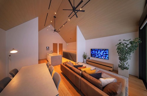 Echo Land Ski Chalet | Prominence