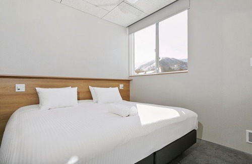 Hokujo Ski Chalet | Echo Rocks