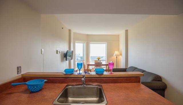 Mount Saint Vincent University Residence - Hostel in Halifax