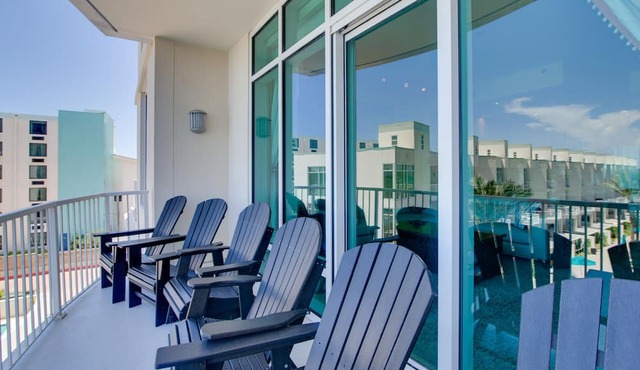 South Padre Island Condo - Walk to the Beach! in South Padre Island