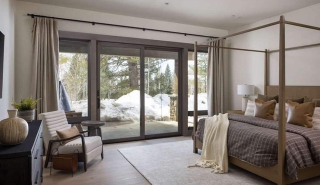 Luxury Private Mountain Home w/Hot Tub in Jackson Hole