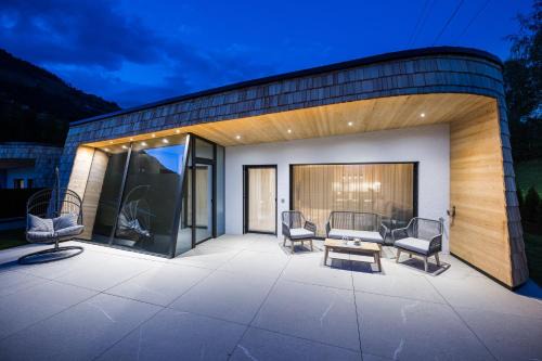 Chalets Dolomit Royal in Sillian