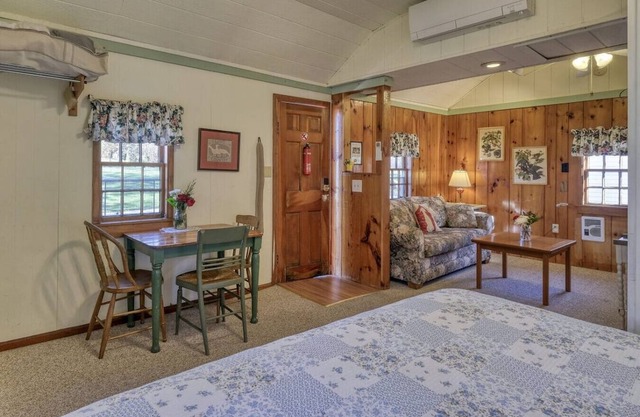 This Cottage 
